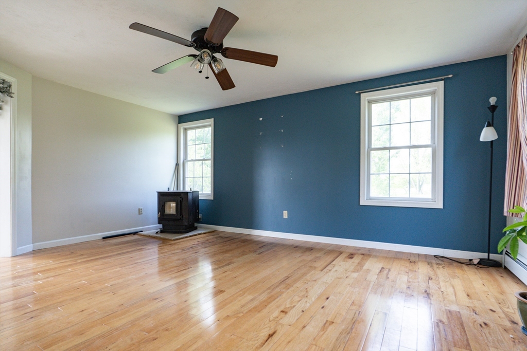 209 Paxton Road Spencer, MA 01562 - Photo 13 of 30 Gallery Image 13