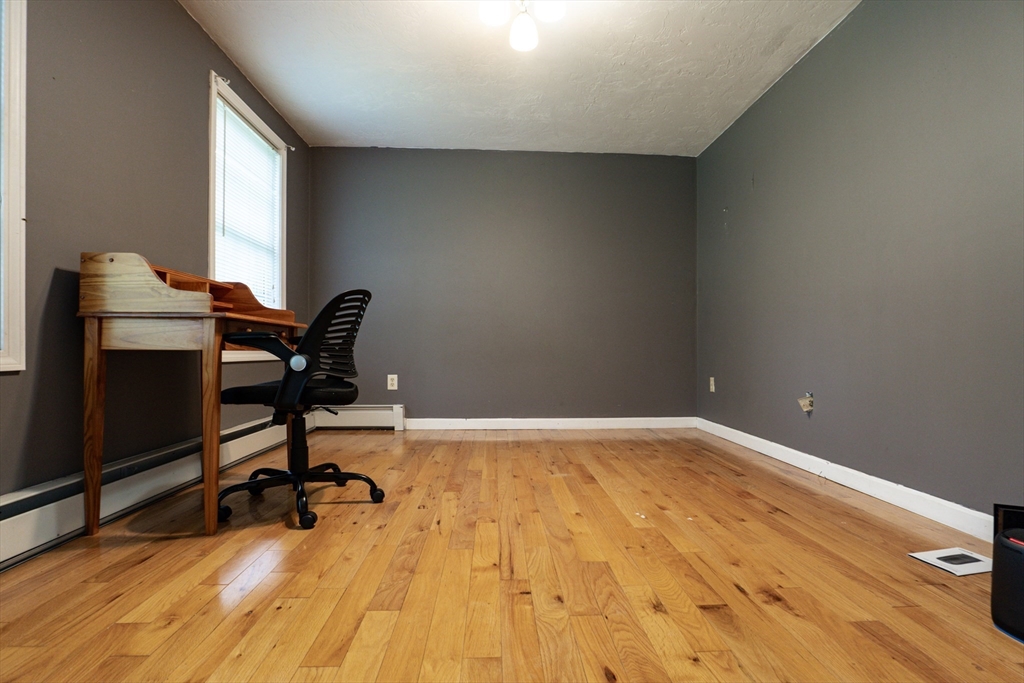 209 Paxton Road Spencer, MA 01562 - Photo 14 of 30 Gallery Image 14
