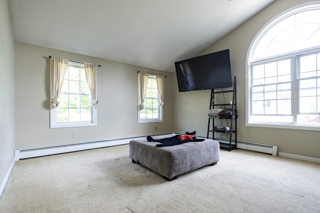 209 Paxton Road Spencer, MA 01562 - Photo 16 of 30 Gallery Image 16