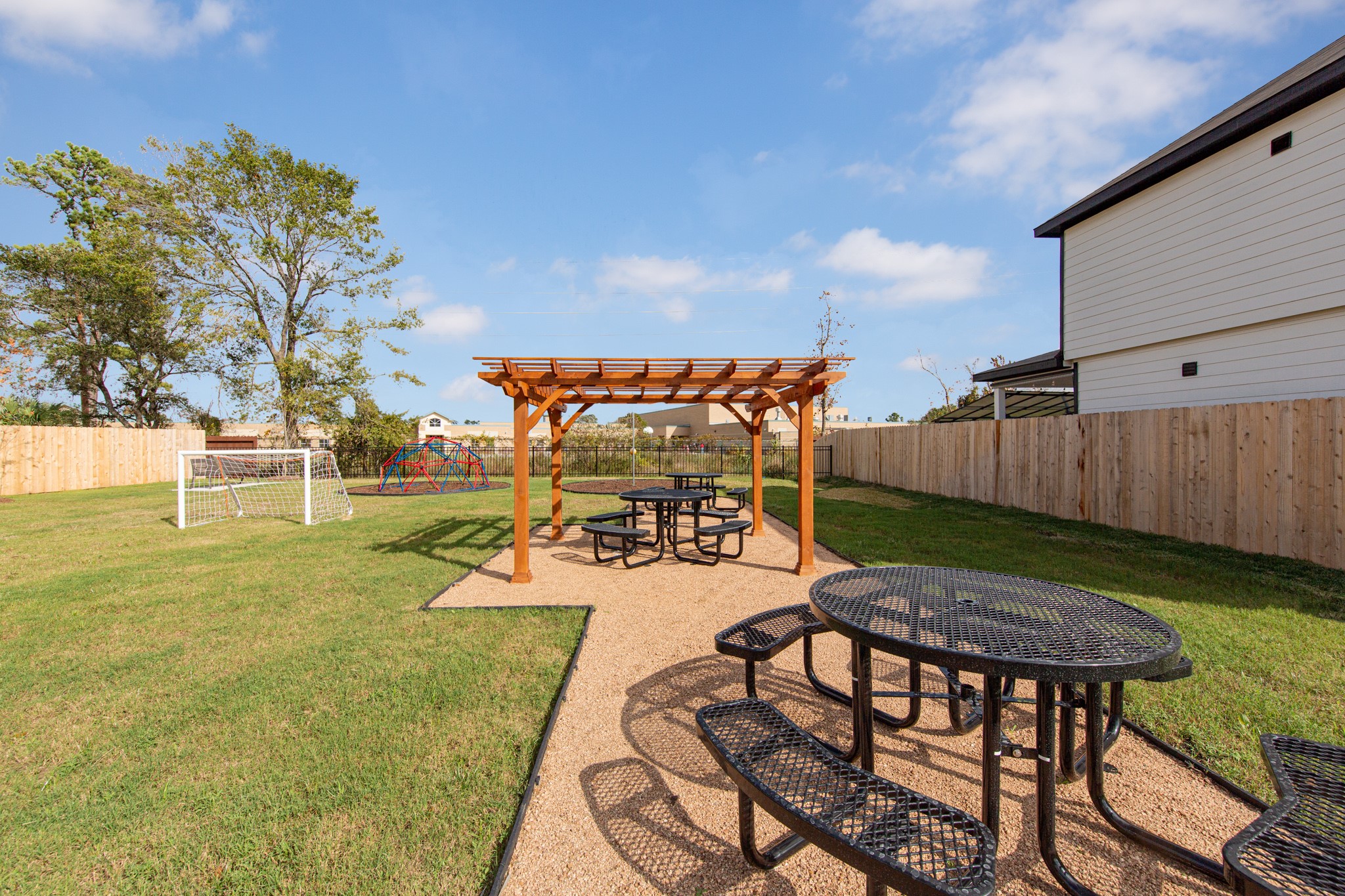 15634 Agave Vly Trail Houston, TX 77090 - Photo 8 of 34 Gallery Image 8