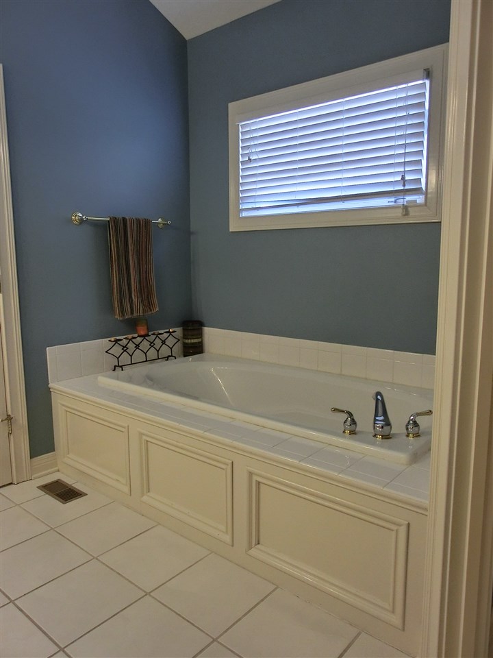 2205 Calais Road Fort Wayne, IN 46814 - Photo 17 of 28 Gallery Image 17
