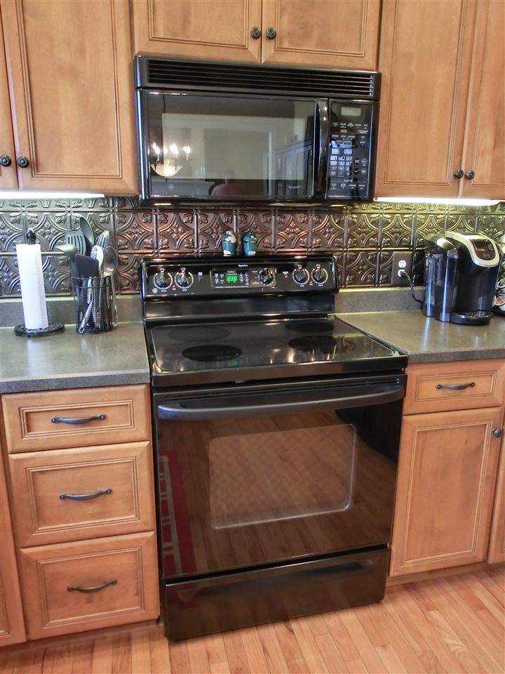 2205 Calais Road Fort Wayne, IN 46814 - Photo 10 of 28 Gallery Image 10