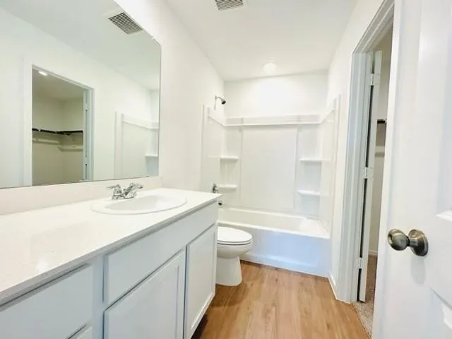 $2,300 | 3056 Dawn Sound Drive, Katy, TX 77493