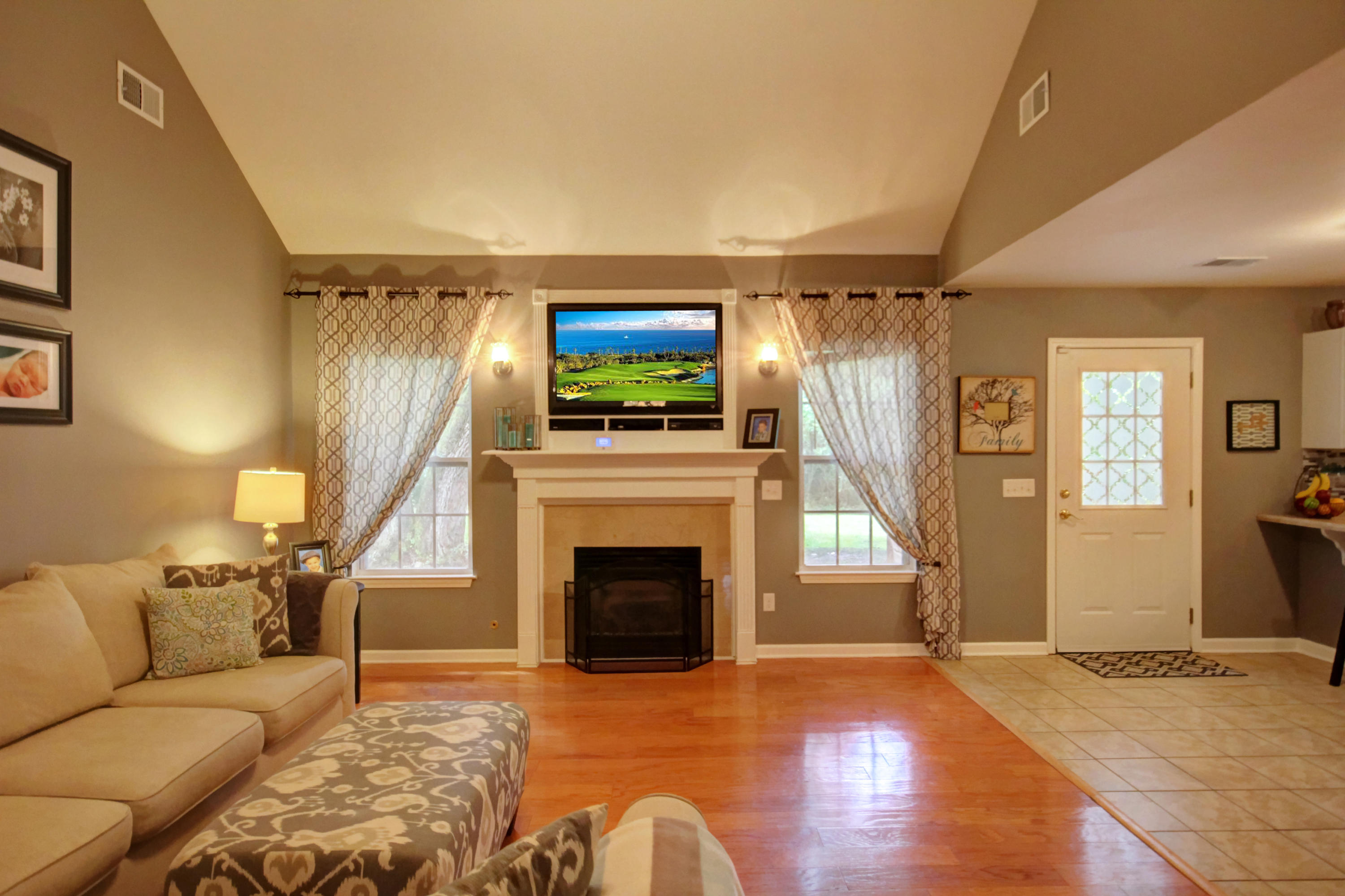 1128 Reverend Joseph Heyward Road Charleston, SC 29414 - Photo 5 of 18 5