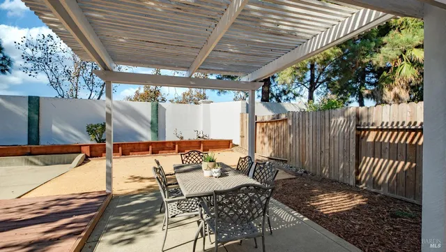 $579,900 | 114 Birchwood Court, Suisun City, CA 94585