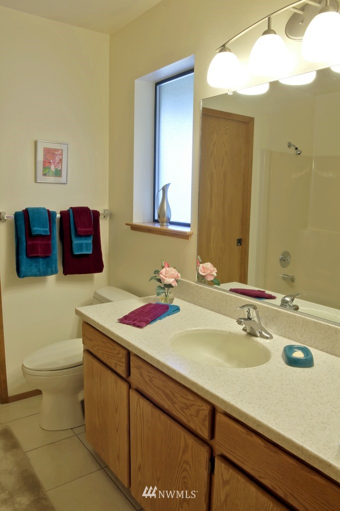 655 Engle Road Coupeville, WA 98239 - Photo 15 of 25 Gallery Image 15