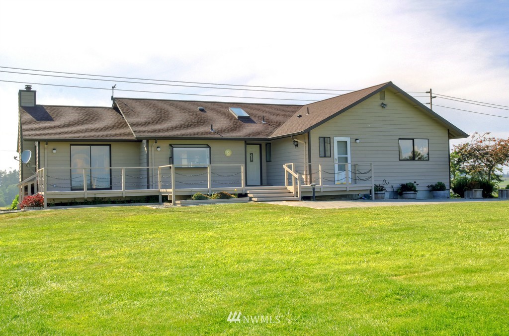 655 Engle Road Coupeville, WA 98239 - Photo 18 of 25 Gallery Image 18