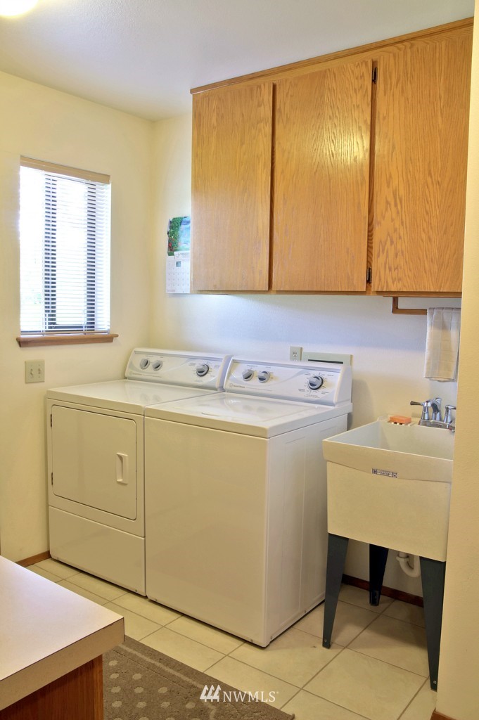 655 Engle Road Coupeville, WA 98239 - Photo 20 of 25 Gallery Image 20