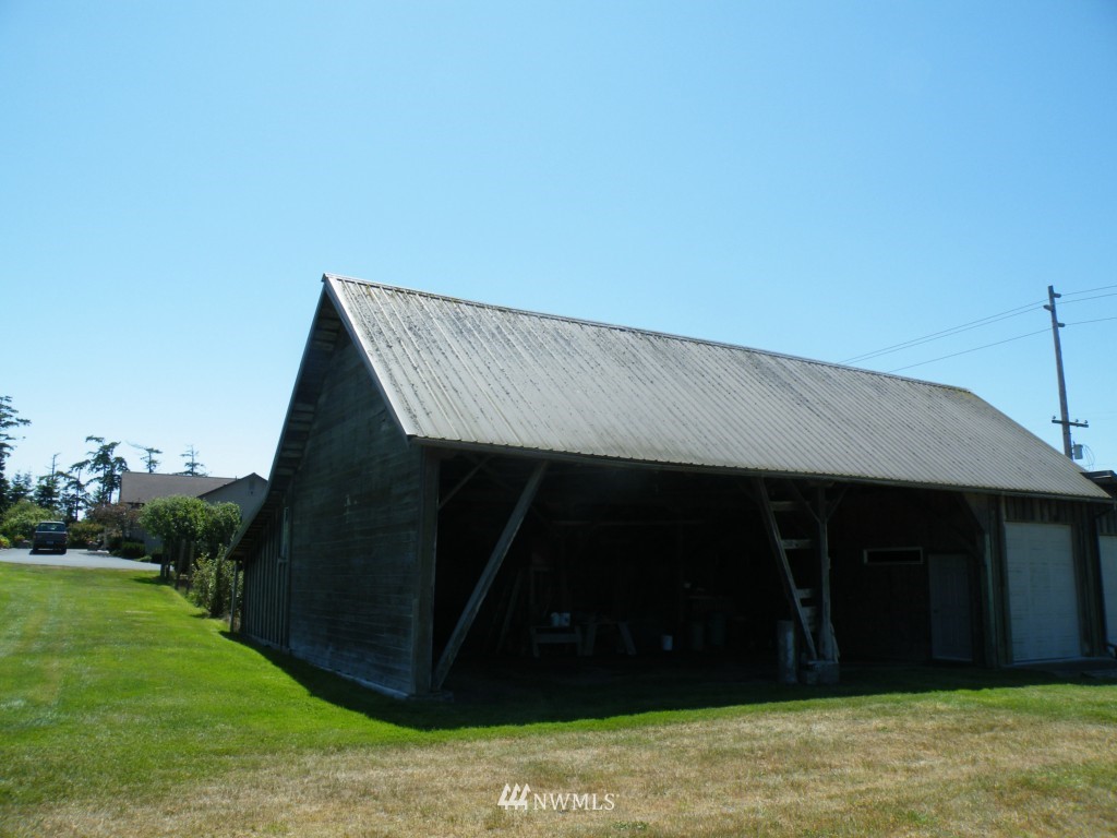 655 Engle Road Coupeville, WA 98239 - Photo 24 of 25 Gallery Image 24