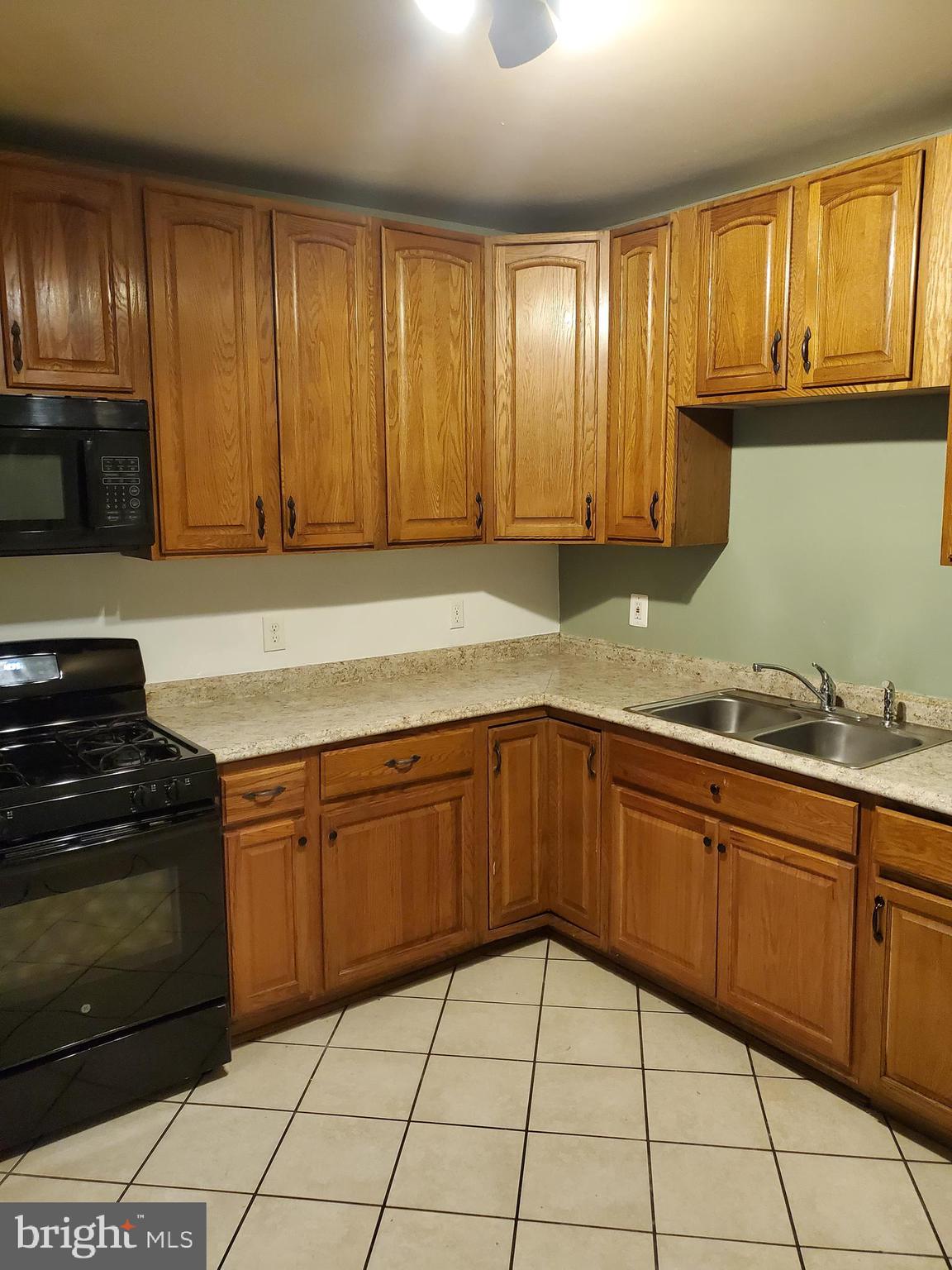 2834 Riggs Avenue Baltimore, MD 21216 - Photo 6 of 23 Gallery Image 6