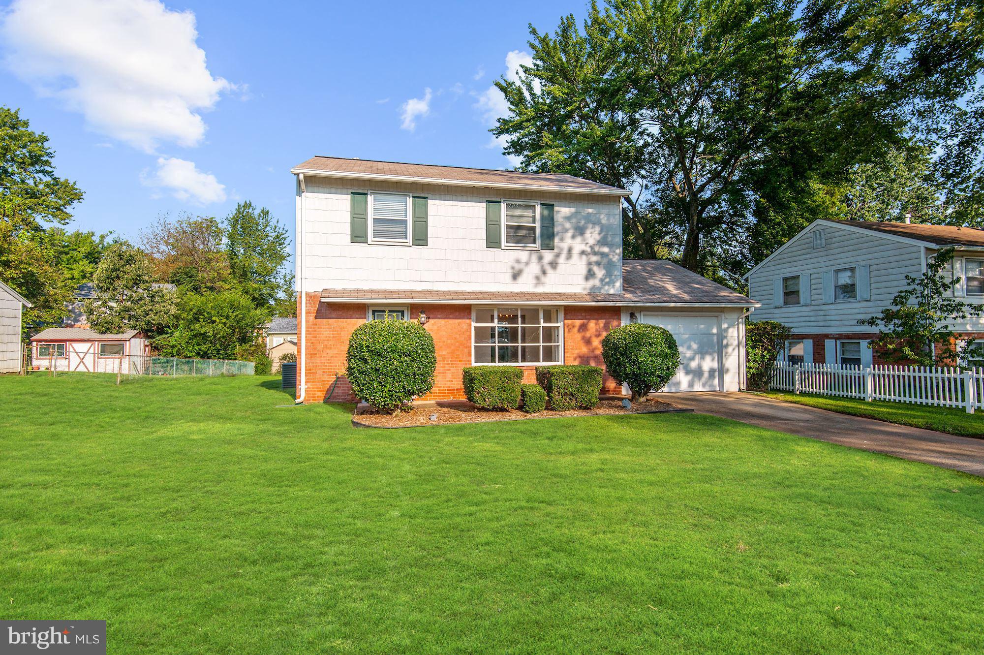 4104 Lees Corner Road Chantilly, VA 20151 - Photo 1 of 22 Exterior (Front)