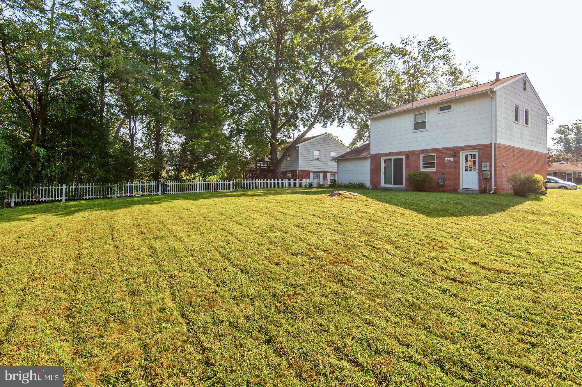 4104 Lees Corner Road Chantilly, VA 20151 - Photo 20 of 22 Exterior (Rear)