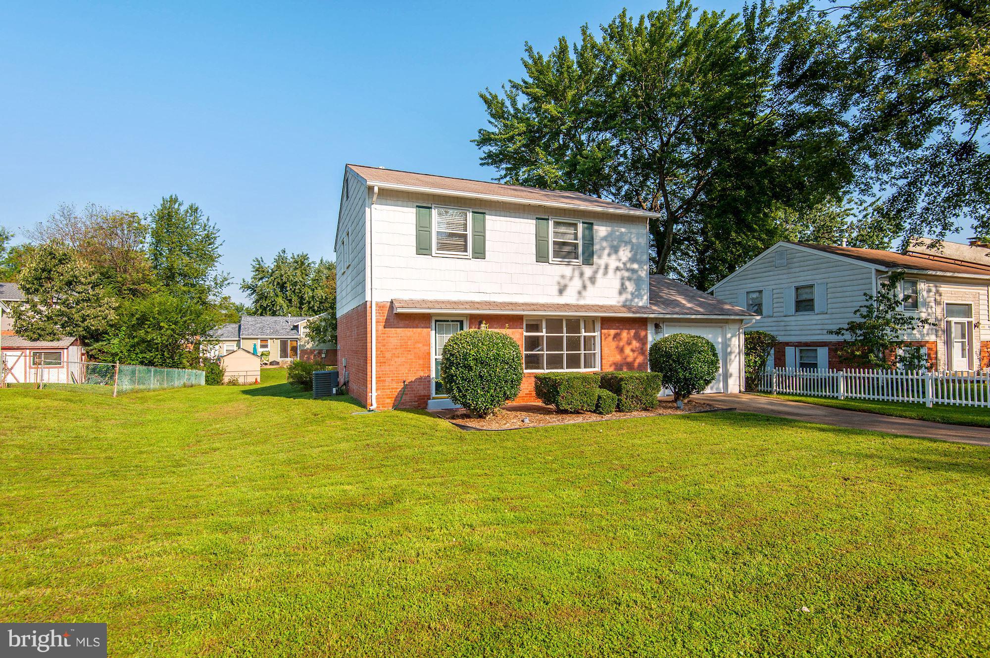 4104 Lees Corner Road Chantilly, VA 20151 - Photo 22 of 22 Exterior (Front)
