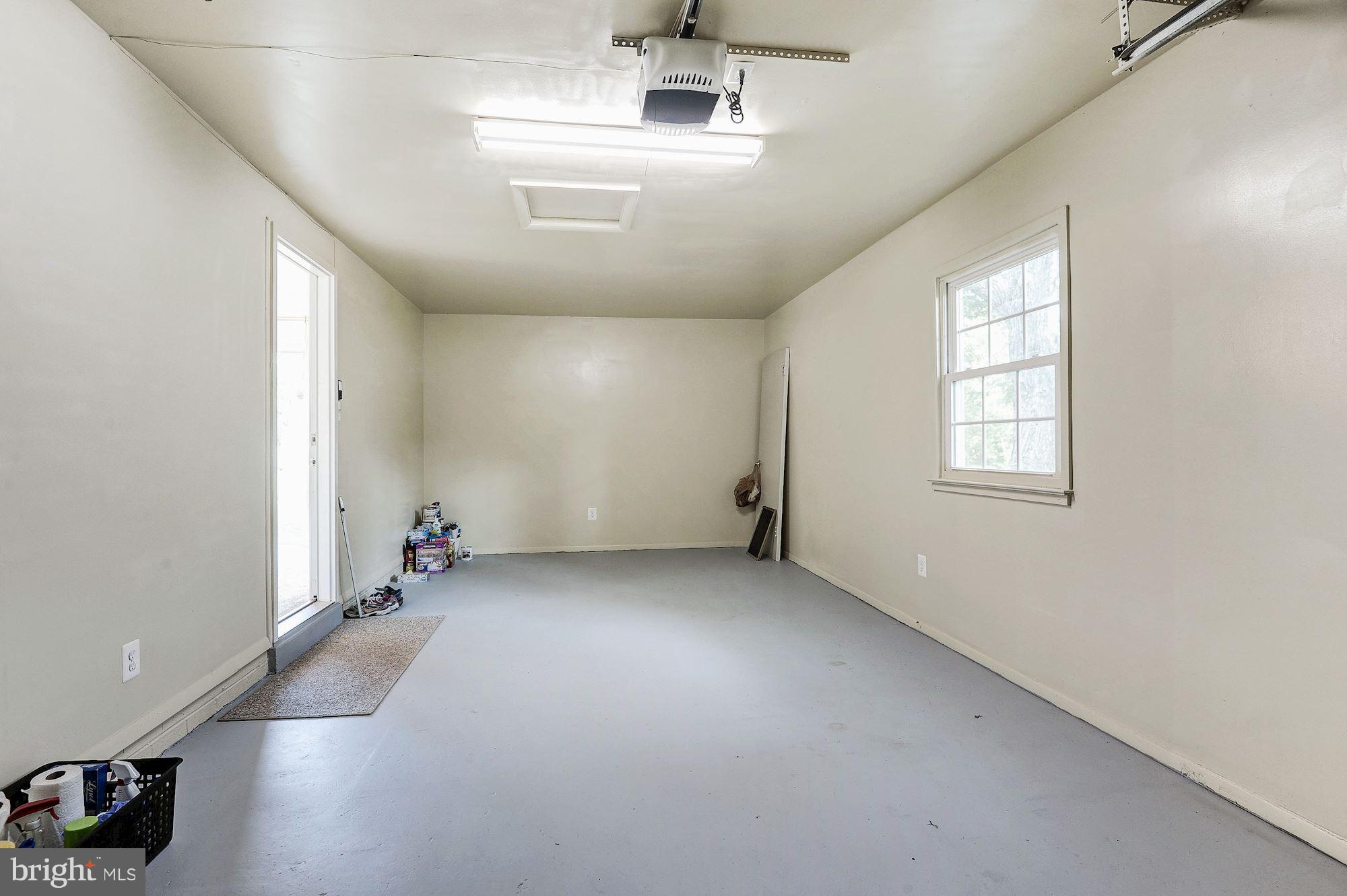 4104 Lees Corner Road Chantilly, VA 20151 - Photo 8 of 22 Oversized Garage
