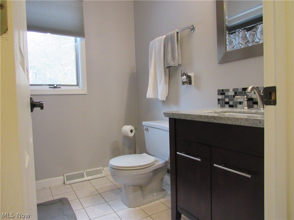 10809 Darrow Road Vermilion, OH 44089 - Photo 29 of 35