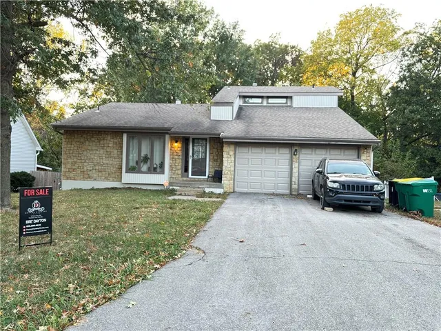 $350,000 | 3048 North 85 Place, Kansas City, KS 66109