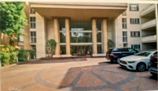 a car parked in front of a building