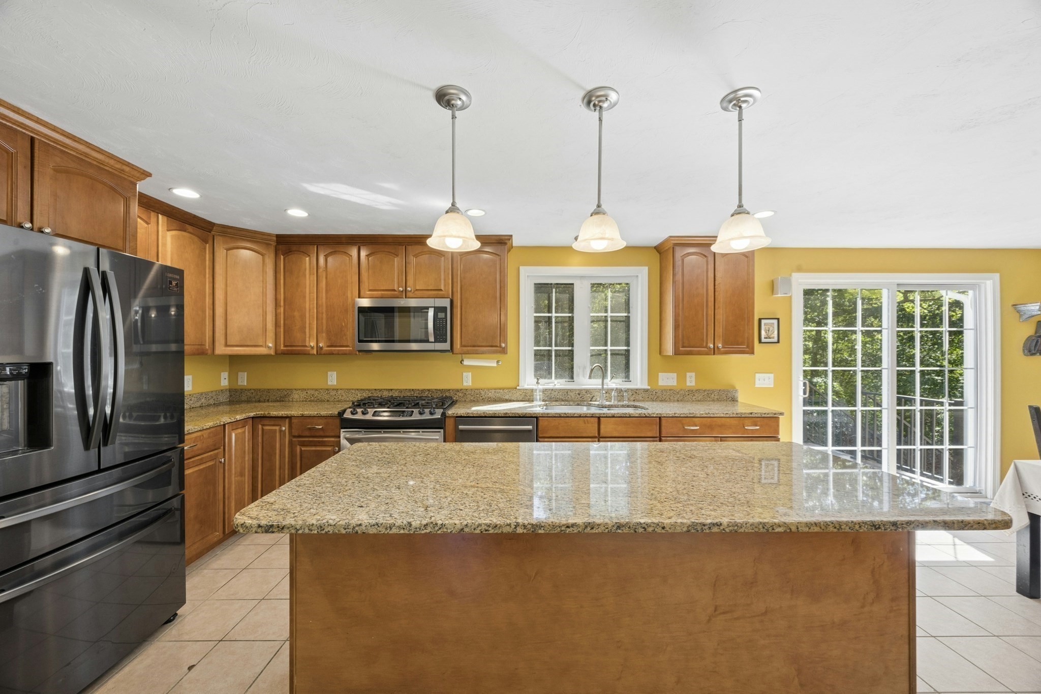 9 Cameron Drive Rutland, MA 01543 - Photo 8 of 33 Gallery Image 8