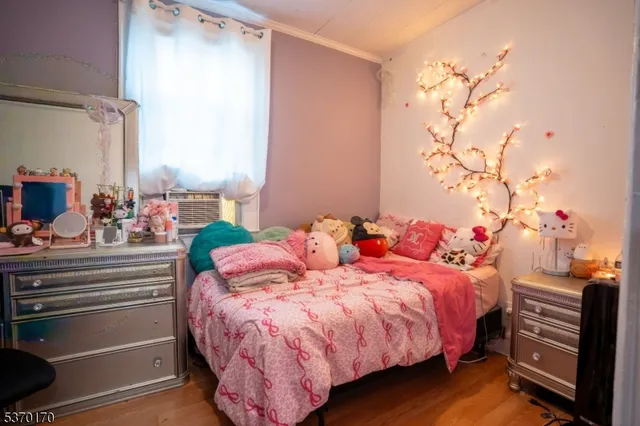 $629,900 | 74 4th Street, Elizabeth Port, NJ 07206