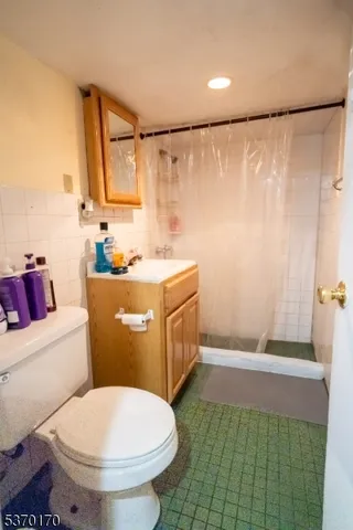 $629,900 | 74 4th Street, Elizabeth Port, NJ 07206