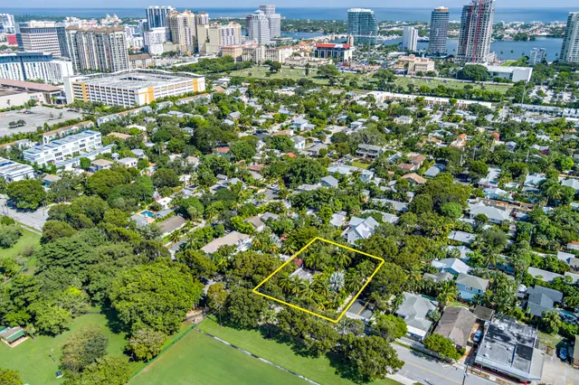 a view of a large building