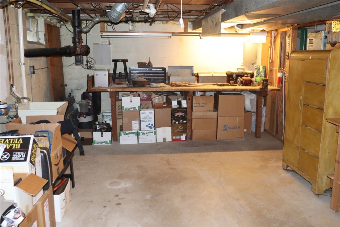 527 Vosburg Road Webster, NY 14580 - Photo 26 of 32