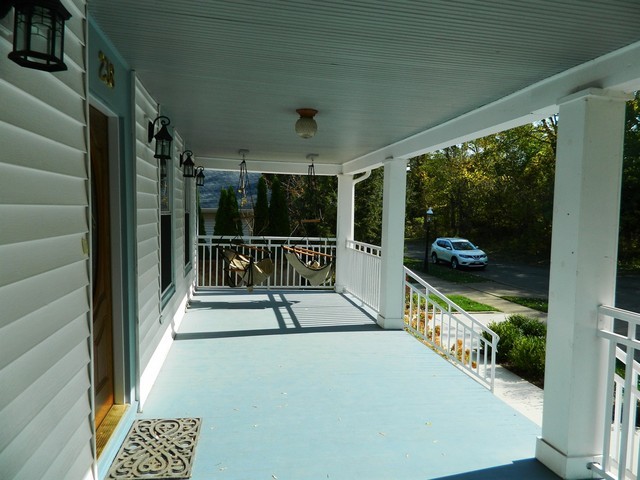 238 Lionel Road Riverside, IL 60546 - Photo 3 of 24 a view of balcony