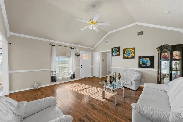 $430,000 | 494 Westgate I Road, Eddy, TX 76524