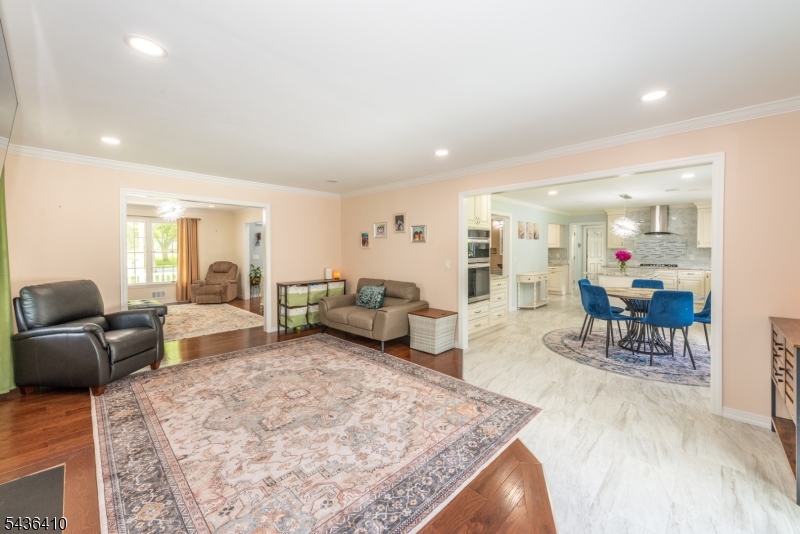 13 Briarwood Road Long Valley, NJ 07853 - Photo 8 of 30