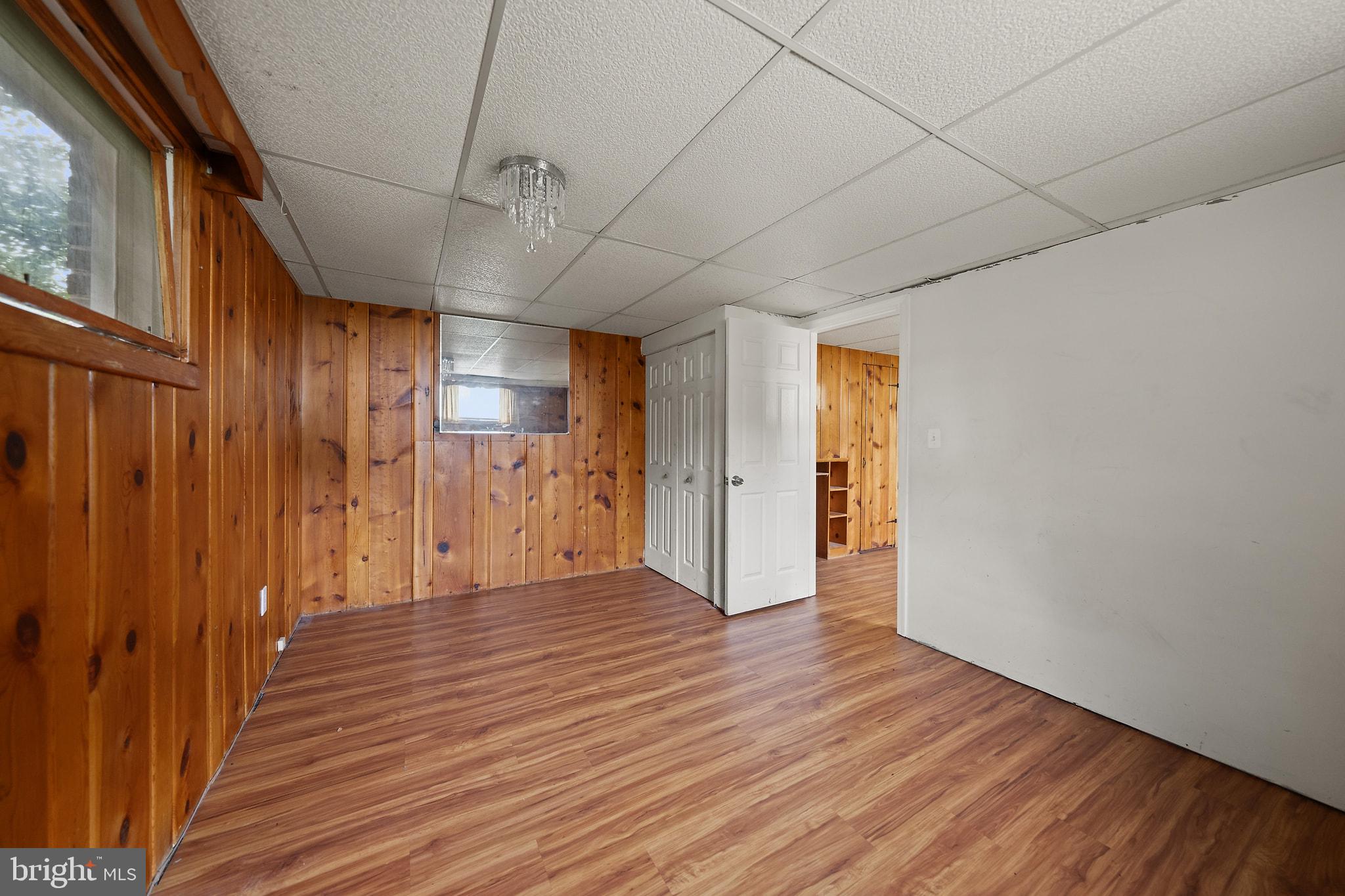 4501 Renn Street Rockville, MD 20853 - Photo 25 of 36
