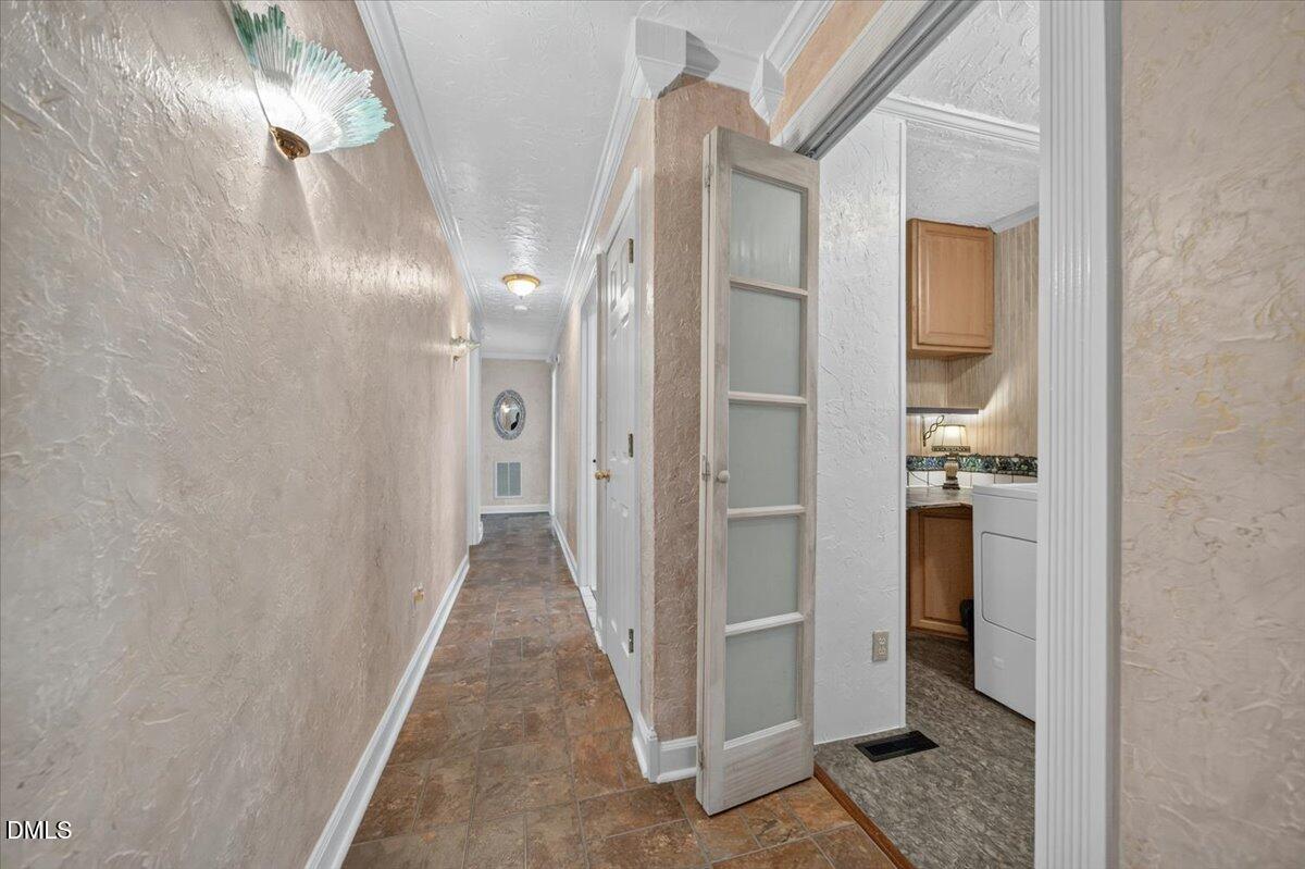 3918 Cheek Road Durham, NC 27704 - Photo 20 of 49 17-3918CheekRdDurham_017_ZRL08314