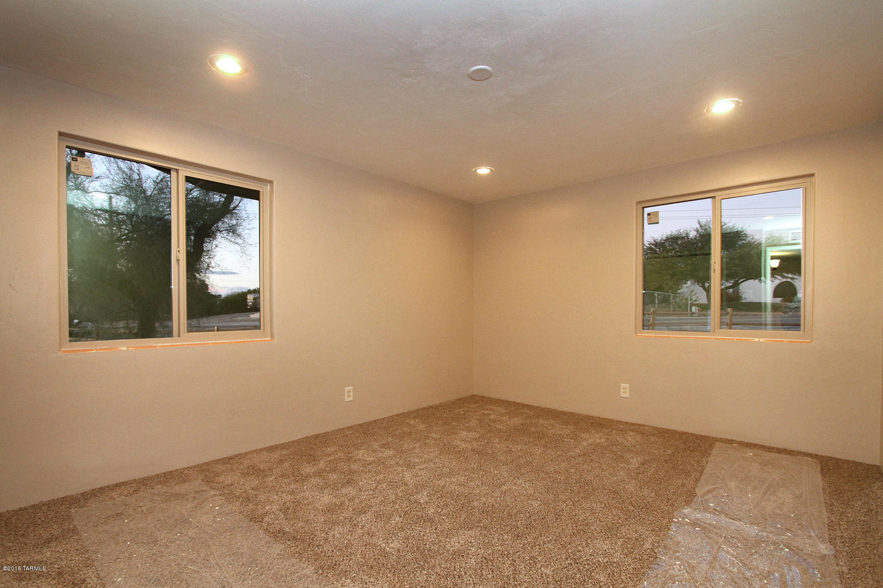 1358 West Roller Coaster Road Tucson, AZ 85704 - Photo 11 of 23 Gallery Image 11