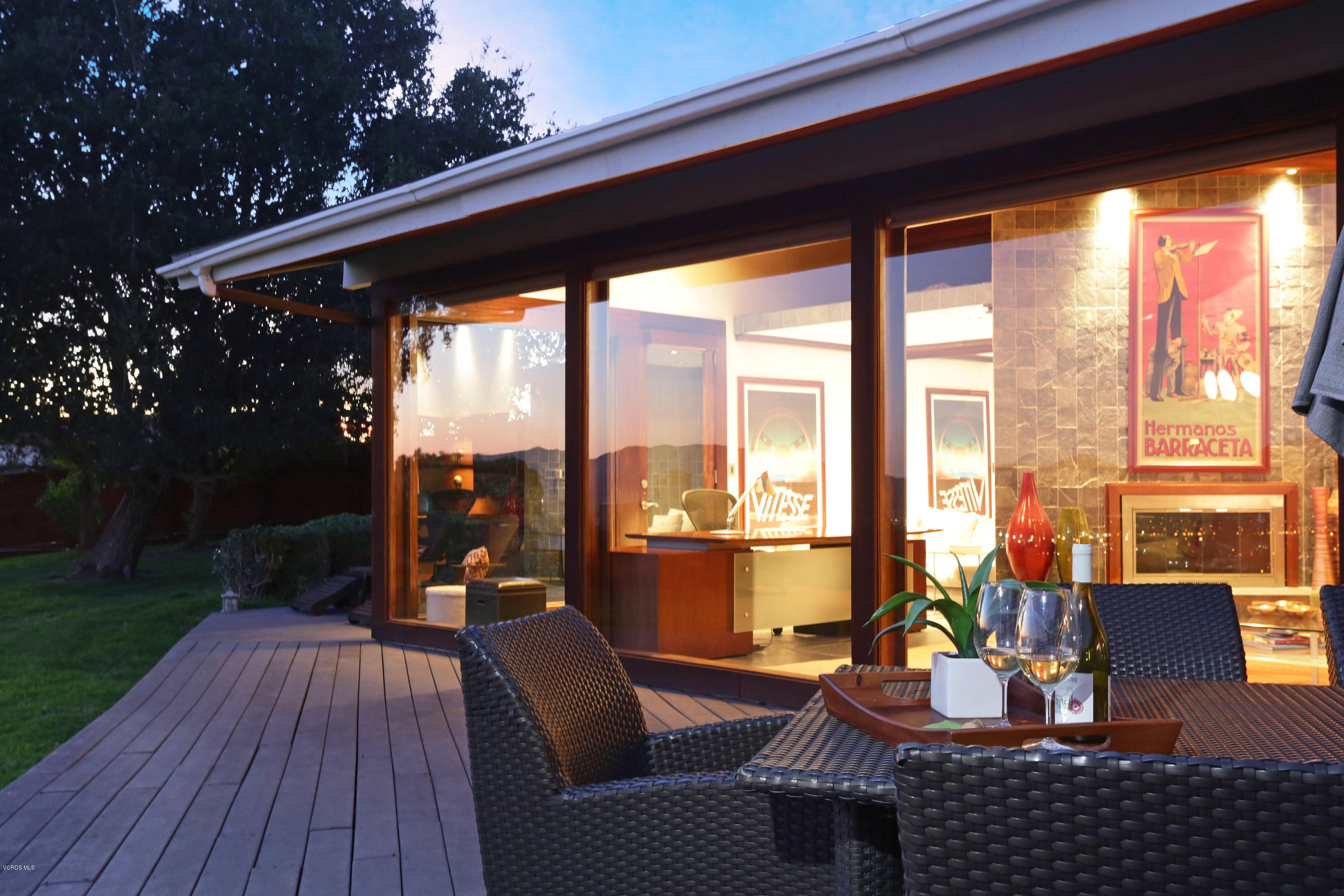 88 Estaban Drive Camarillo, CA 93010 - Photo 17 of 36 TwilightPatio2