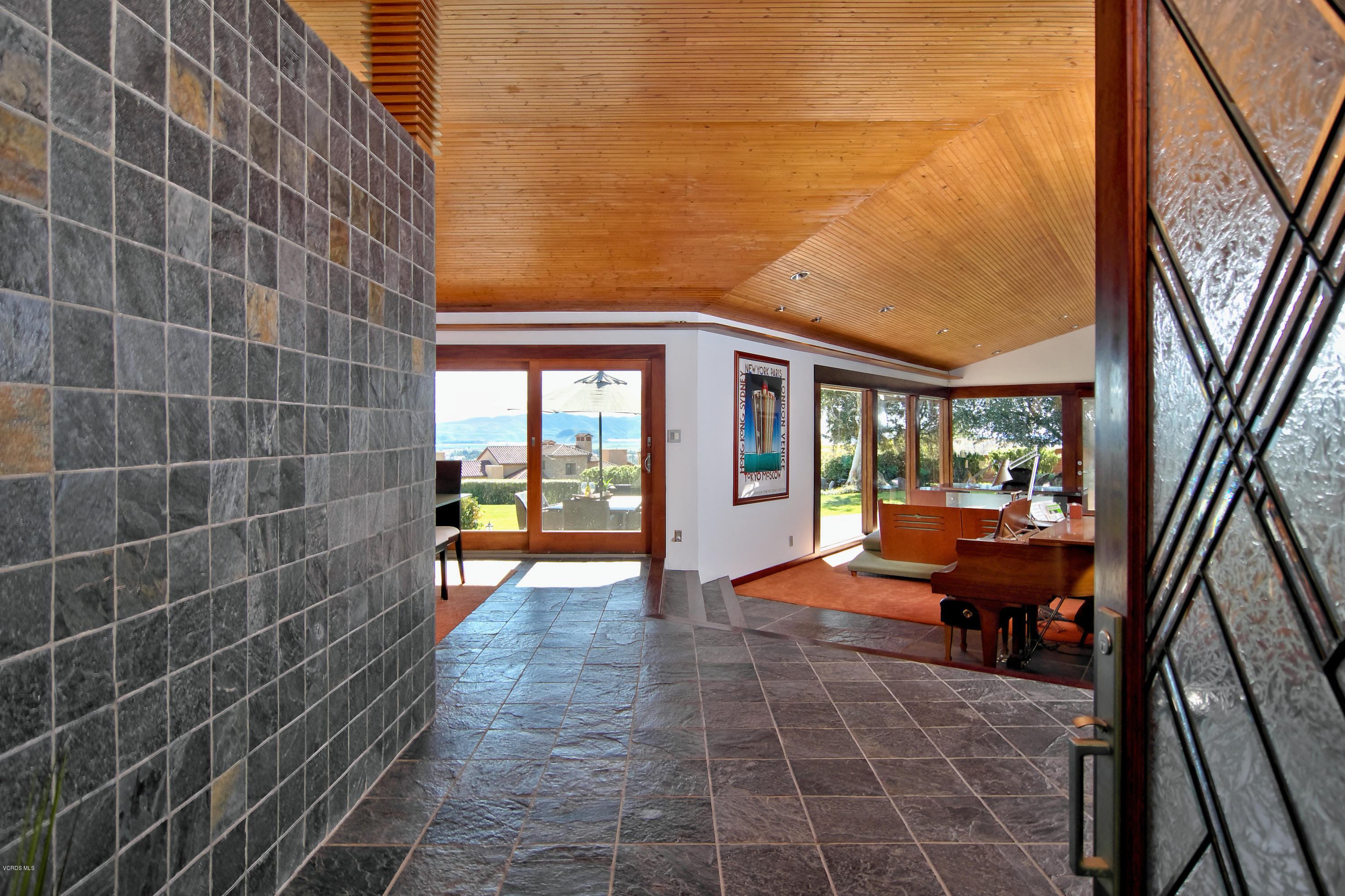 88 Estaban Drive Camarillo, CA 93010 - Photo 7 of 36 Front door daytime