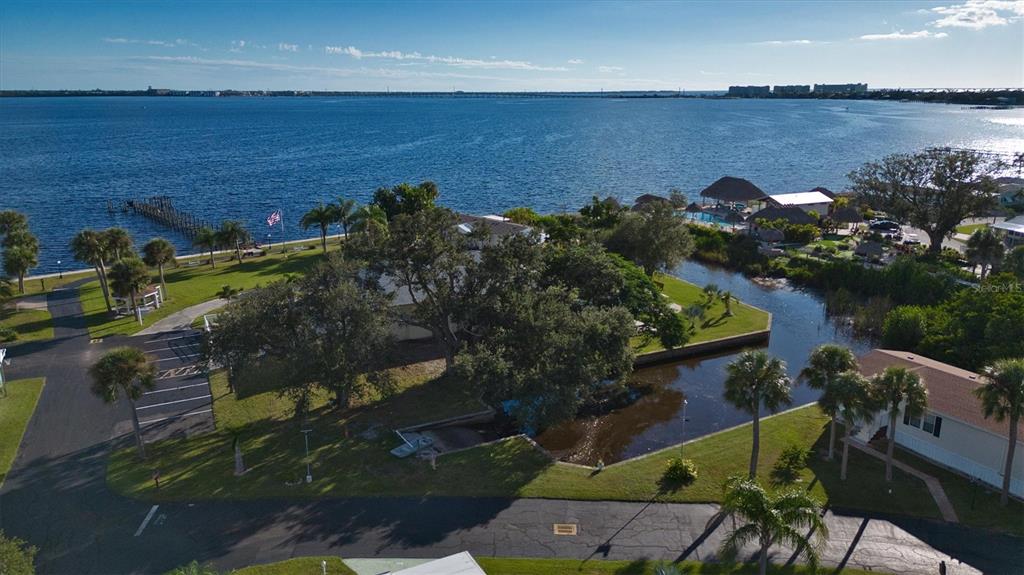 24437 Harbor View Road, Unit 67 Punta Gorda, FL 33980 - Photo 3 of 49