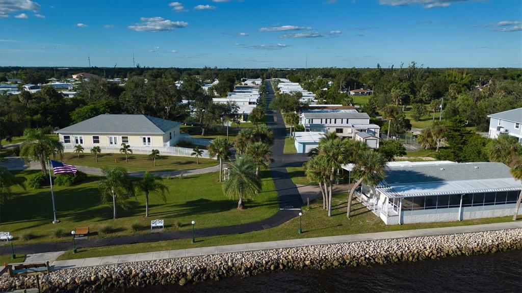 24437 Harbor View Road, Unit 67 Punta Gorda, FL 33980 - Photo 38 of 49