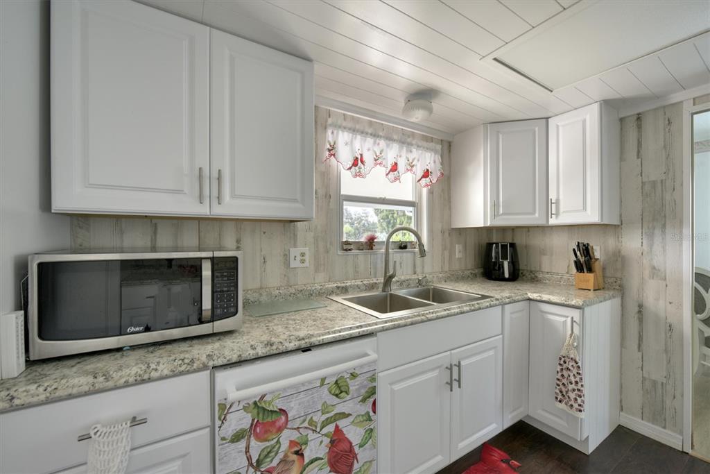 24437 Harbor View Road, Unit 67 Punta Gorda, FL 33980 - Photo 8 of 49