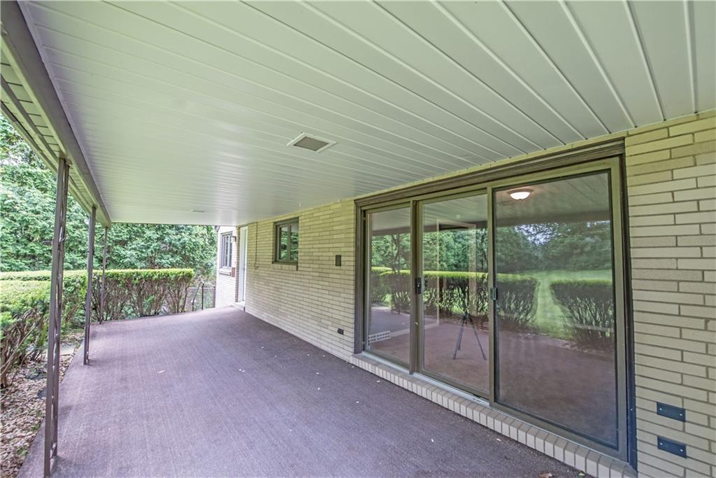 2421 Marbury Road Pittsburgh, PA 15221 - Photo 22 of 25 Gallery Image 22