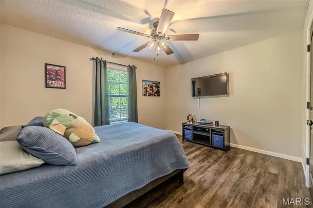 $300,000 | 1540 Fairfield Road, Lebanon, MO 65536