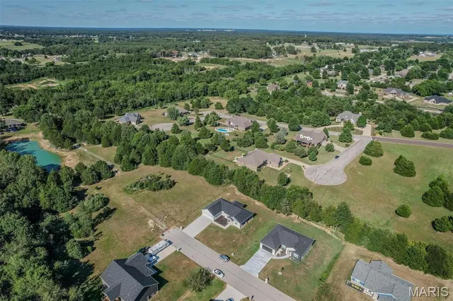 $300,000 | 1540 Fairfield Road, Lebanon, MO 65536