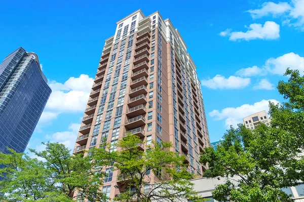 $2,400 | 1101 South State Street, Unit 1606, Chicago, IL 60605