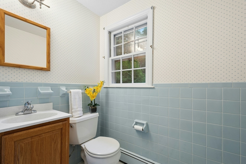 15 Withington Lane Harvard, MA 01451 - Photo 16 of 33