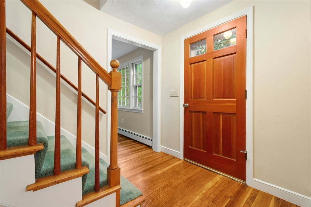 15 Withington Lane Harvard, MA 01451 - Photo 4 of 33