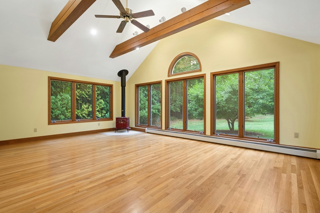 15 Withington Lane Harvard, MA 01451 - Photo 5 of 33