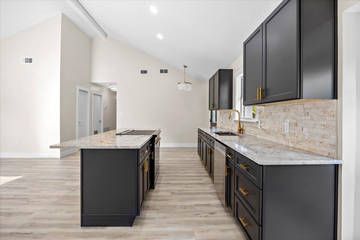 3111 Holley Point Road Navarre, FL 32566 - Photo 12 of 76 11-1V3A6905