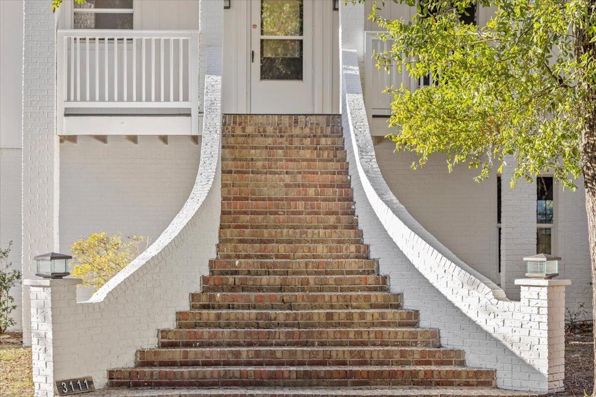 3111 Holley Point Road Navarre, FL 32566 - Photo 2 of 76 02-1V3A7017 copy