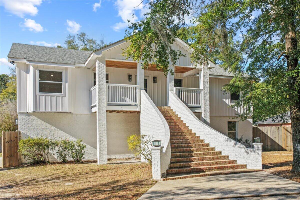 3111 Holley Point Road Navarre, FL 32566 - Photo 52 of 76 62-dji_fly_20260114_135552_0405_17684616