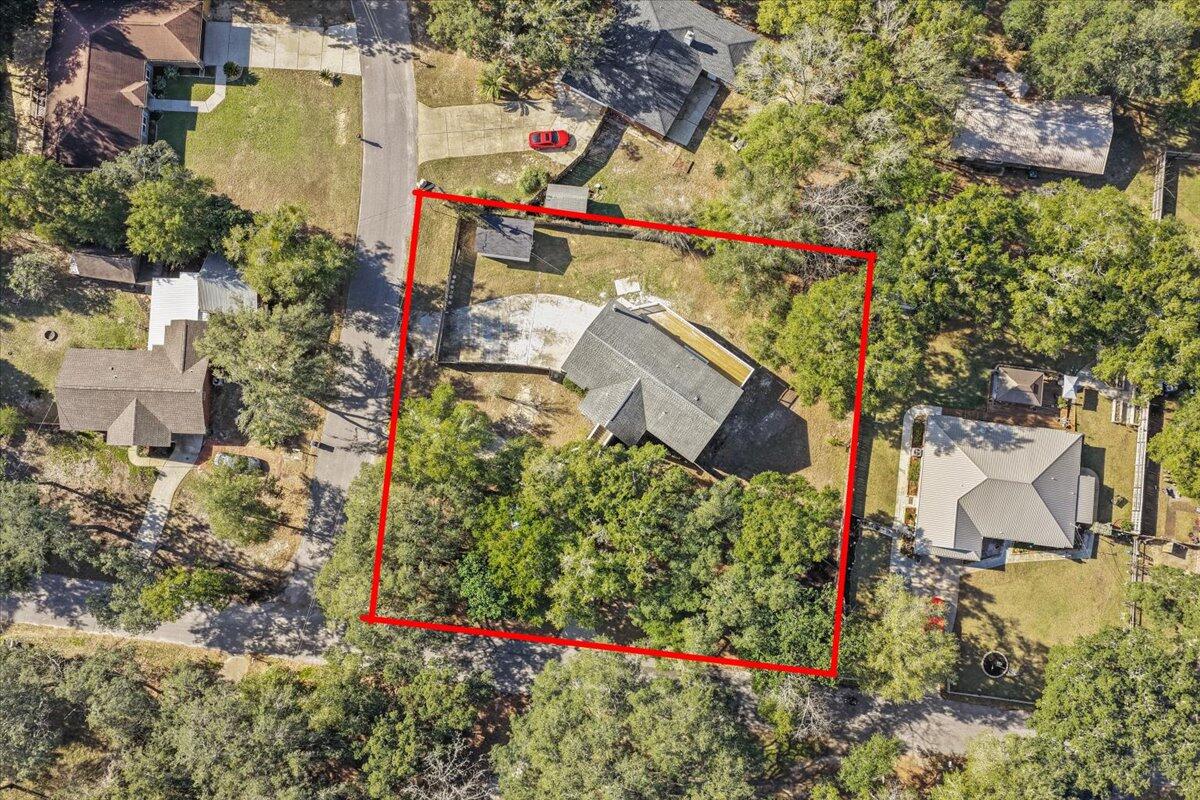 3111 Holley Point Road Navarre, FL 32566 - Photo 70 of 76 80-IMG_6654