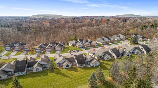 $259,000 | 3020 Rivers Edge Drive, Wayne, MI 48184