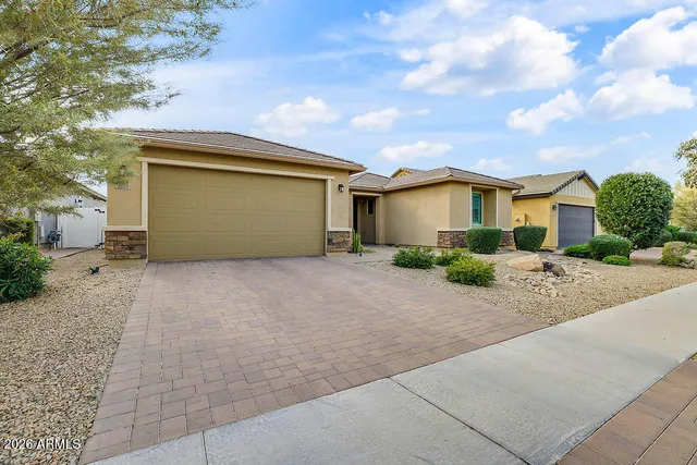 $608,000 | 2523 East Nancy Lane, Phoenix, AZ 85042